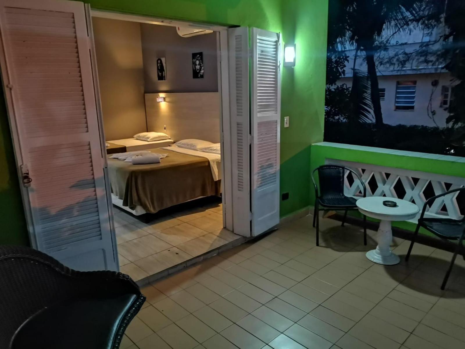 Pousada Nosso Lar Guarujá Esterno foto